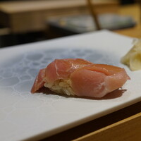 神楽坂 よこ田 - 本マグロ中トロ