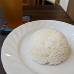 NABUN Thai Restaurant - カオスワイとジャスミン茶（お冷）