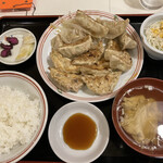 Kohaku - 変わり種ぎょうざ定食(大)  
                        餃子12ヶ