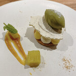 IZA - メインのデザート　チーズケーキ