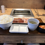 Yakiniku Raiku - 