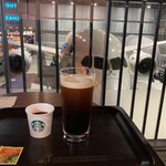 スターバックスコーヒー - テンション上がります。