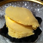 御田町 桃の木 - 老酒アイス(2012.10)