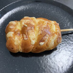 小麦畑 - 串チーズウインナー