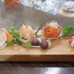 トリワイン ＰＩＫＯＳＨＨＨＵ - 前菜５種盛