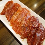 平一郎　焼肉 - 焼肉３種ランチのお肉(ロース、カルビ、ハラミ)