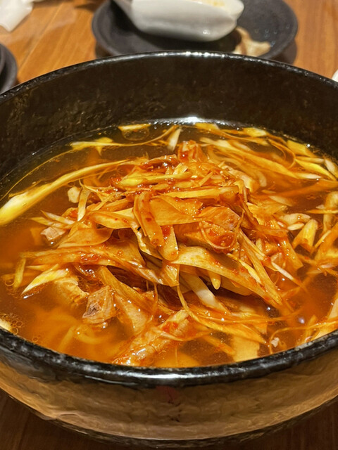 餃子 小籠包 福包酒場 六本木店 image