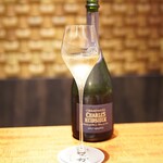 東山 吉寿 - Champagne Charles Heidsieck Brut Reserve