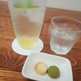 ギャラリー喫茶 ポプラ_1