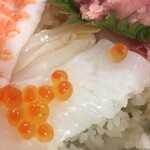 うおや亭 - つぶ貝が隠れていた