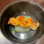 瞬 - 浜名湖天然子鰻　冬瓜葛餡煮