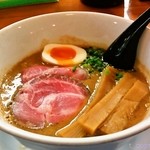俺のラーメン あっぱれ屋 - 【2012.10.16】こくまろしょうゆ（並）