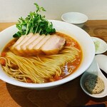 ラーメン ル・デッサン - 鴨がら鳥がらだしをトマト