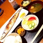 レストラン＆カフェ 十和田 - さんま定食