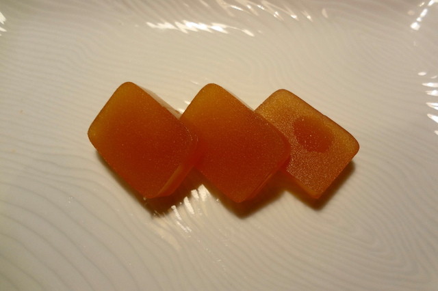 虎屋- 白味噌味の羊羹