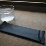 ラトリエ ア マ ファソン - おしぼりとお水