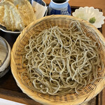 蕎麦 つづら - 三河産 きすの天せいろ　1,850円