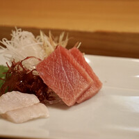 伊勢鮨 - 中トロ