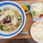 居食屋　七菜 - 台湾冷やしませそば　1辛＋半ライス