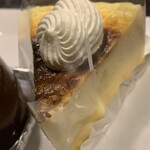Patisserie Graine - バスクチーズケーキ