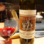 コントワール フー - ナパのカベルネとは思えない味わい。
      
      これぞカルトワイン。素晴らしい。