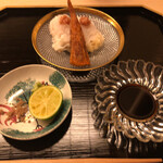 道人 - 鱧(兵庫県淡路島産)の湯引き、梅肉生姜載せ、炙り半生バチコ