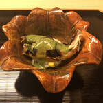 道人 - 鮎(滋賀県安曇川産)と玉蜀黍の飯蒸し、蓼&白味噌ソース掛け
      