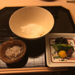 道人 - にえばなとご飯のお供(生唐墨、刻みしば漬け、浅漬け胡瓜、木耳、ちりめんじゃこ)