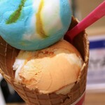 B-R 31 ICE CREAM - マンダリンオレンジチーズケーキ＆サンセットサーフィン