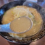 めん屋 生竜 - 塩野菜らぁ麺のスープ