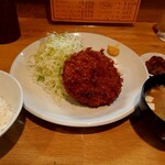 スワチカ - メンチかつ定食（1180円）