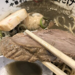 中華そば まるたけ - チャーシューの分厚さ