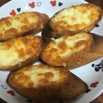 サンジェルマン タンドレス - チーズを乗せて焼きました