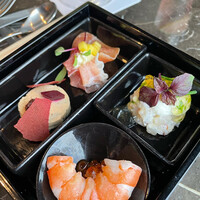 DINING & BAR TABLE 9 TOKYO - 