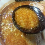 メガらーめん - 背脂濃厚味噌スープ