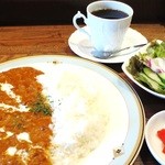 カフェ プリヤートナ - トマトクリームカレーセット