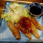居心地酒場 しゅん - 鶏皮餃子