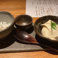 魚匠 銀平 道頓堀店 - 釜揚げしらすと自家製豆腐