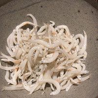 魚匠 銀平 道頓堀店 - 釜揚げしらす