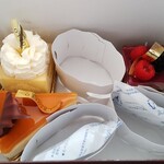 クリオロ 本店 - チーズケーキ、ガイア、ニルヴァナ