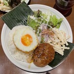 BoraBora - クラシックロコモコ。
                美味し。