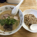 九州ラーメン八起 - 