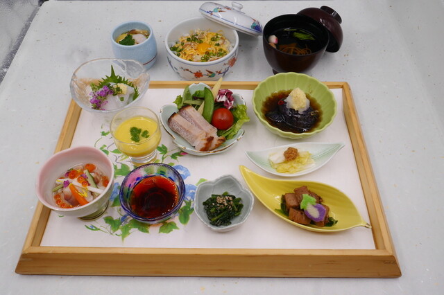 旭川お城の鯉寿し こいずし 近文 寿司 ネット予約可 食べログ 旭川お城の鯉寿し こいずし 近文 寿司 ネット予約可 食べログ
