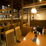 炭火焼肉 黒焼 - 全景