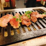 Oosaka Yakiniku Horumon Futago - 