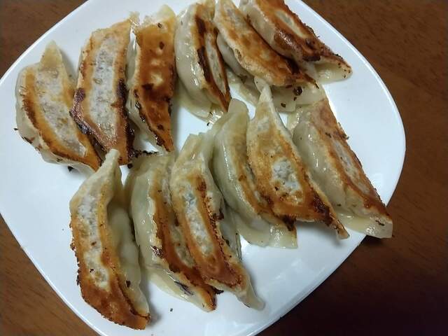 とんとん餃子無人販売所 北松戸店 北松戸 餃子 食べログ