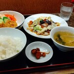 Ikuno Hanten - 回鍋肉定食