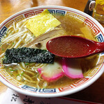 Akamatsu Shokudou - まったく雑味のない
                      煮干し出汁と鶏ガラスープ⤴⤴