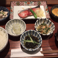 魚とおばんざい 泉士 - 