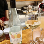 ヴィネリア グーフォ - 白グラスワイン